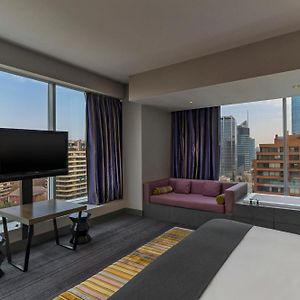 Cool Corner Guest room 1 King City view